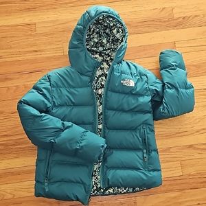 Girls North Face reversible jacket